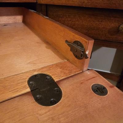 Corner Desk w/File Cabinet (D-JS)