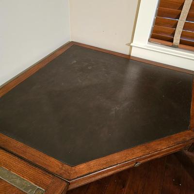 Corner Desk w/File Cabinet (D-JS)