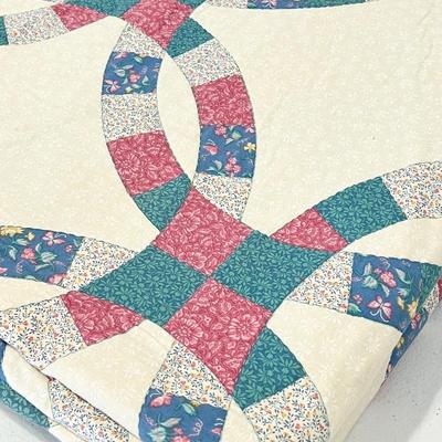 Grandmas Handmade Double Wedding Ring Quilt