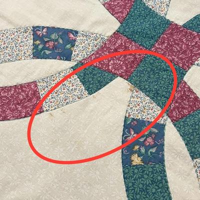 Grandmas Handmade Double Wedding Ring Quilt