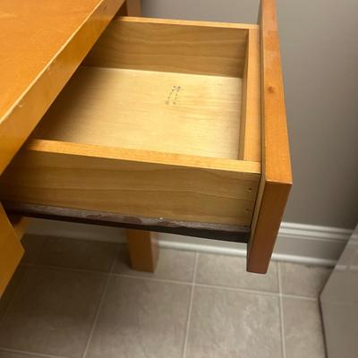 Wooden Desk/Table (L-MG)