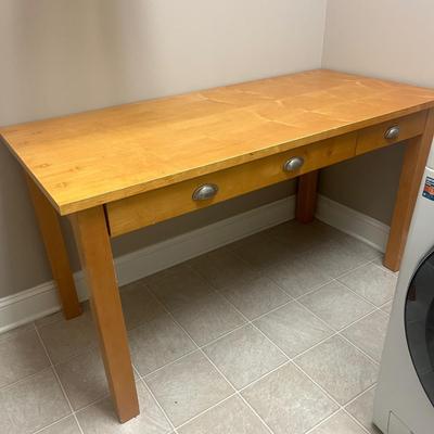 Wooden Desk/Table (L-MG)