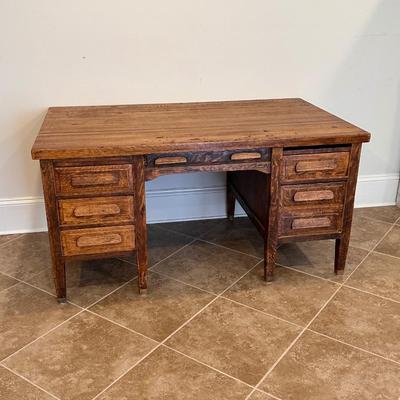 P.W. VALLELY~ NY ~ Solid Oak Desk