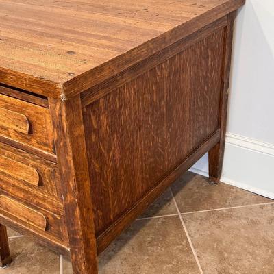 P.W. VALLELY~ NY ~ Solid Oak Desk