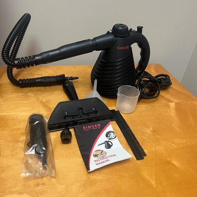 Laundry Essentials Inc. Singer Steamer, Wooden Hangers & More (L-MG)