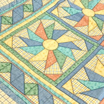 Grandmas Handmade Quilt ~ *Read Details