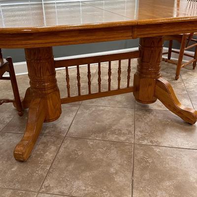 S. BENL & BROS ~ Solid Oak Tressel Table w/6 Matching Chairs