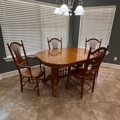S. BENL & BROS ~ Solid Oak Tressel Table w/6 Matching Chairs