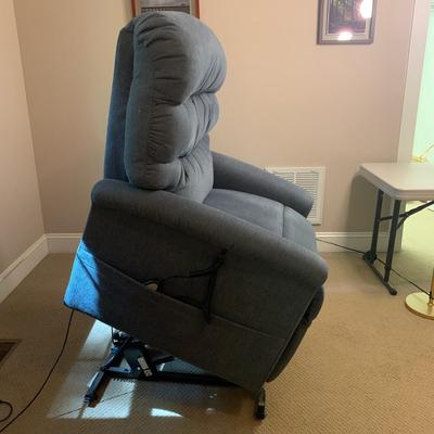 Power Lift & Recline Chair by UltraComfort America (PB-HS)
