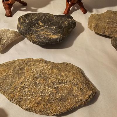 Assortment of Mineral & Rock Specimens (DR-JS)