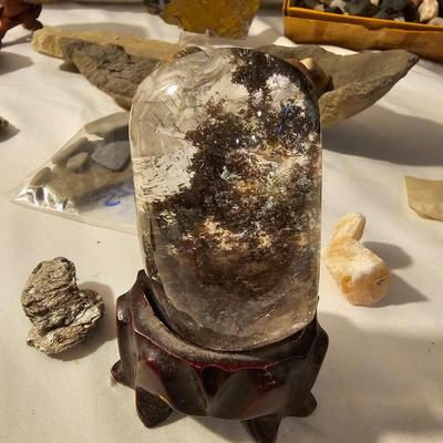 Assortment of Mineral & Rock Specimens (DR-JS)