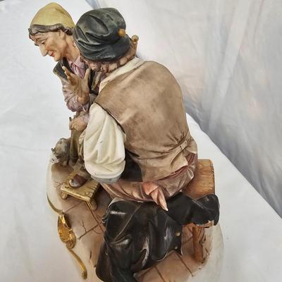 Porcelain Man & Woman Statue (DR-JS)