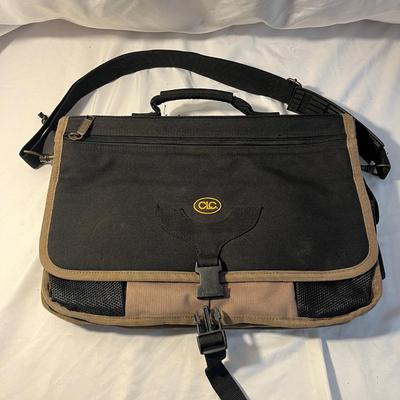 U.S. Luggage Wheeled Case With Two Laptop Bags (D-MG)