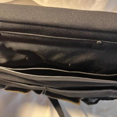 U.S. Luggage Wheeled Case With Two Laptop Bags (D-MG)