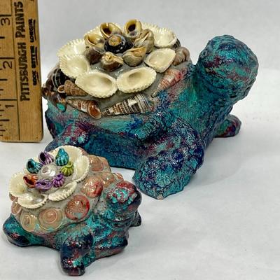 Heavy Resin or Concrete Turtle Figurines (Parent & Child) with Encrusted with Seashell Design