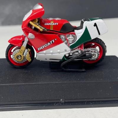 1984 Ducati 750 F1 World Superbike, New Ray, 1/32 Scale, Mint Condition