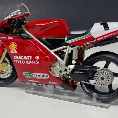 1999 Ducati 996 World Superbike, IXO, China, 1/24 Scale, Mint Condition