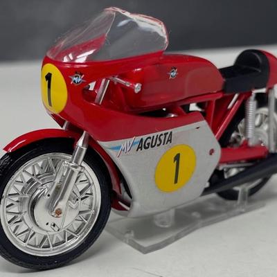 1967 MV Agusta 500 Grand Prix, IXO, China, 1/24 Scale, Mint Condition