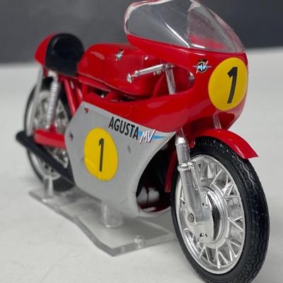1967 MV Agusta 500 Grand Prix, IXO, China, 1/24 Scale, Mint Condition