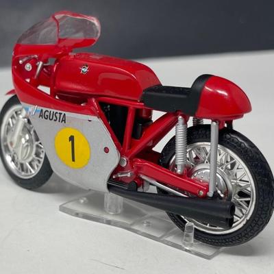1967 MV Agusta 500 Grand Prix, IXO, China, 1/24 Scale, Mint Condition