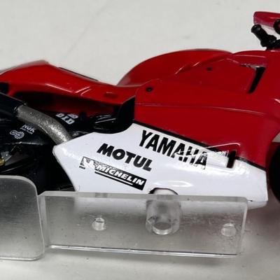 2002 Yamaha YZR M1 - Max Biaggi Grand Prix, IXO, China, 1/24 Scale, Mint Condition