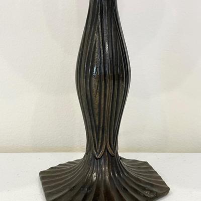Single (1) ~ 14” Tiffany Style Metal Base Table Lamp ~ Stained Glass Shade
