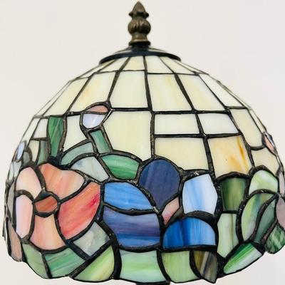 Single (1) ~ 15” Tall Tiffany Style Metal Base Table Lamp ~ Stained Glass Shade
