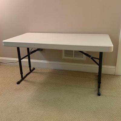 Lifetime Adjustable Height Plastic Table (PB-HS)
