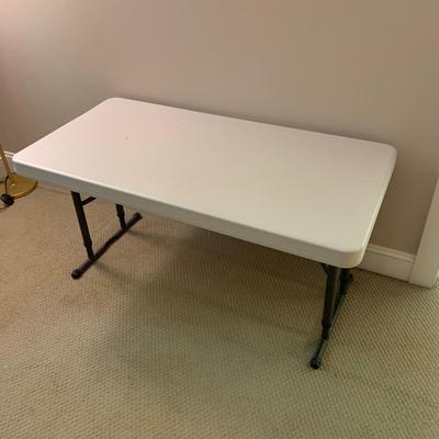 Lifetime Adjustable Height Plastic Table (PB-HS)