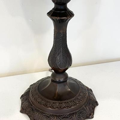 QOUIZEL LIGHTING ~ Single (1) ~ 19” Tiffany Style Metal Base Table Lamp ~ Stained Glass Shade