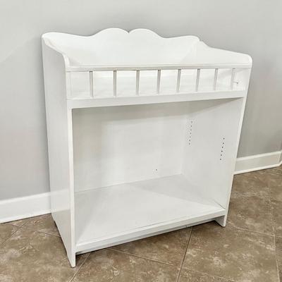 **CORRECTION** Solid Wood Changing Table ~ *Read Details