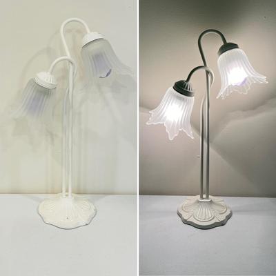 Single (1) ~ 22” Metal Base Table Lamp With Glass Tulip Lampshades