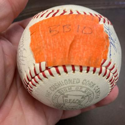 Signed Baseball Gil Hodges Frank Howard Jim Duckworth & Many More BB 10