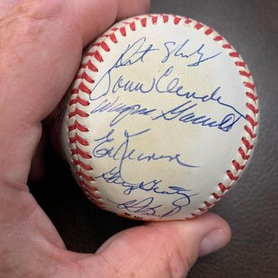Signed Baseball Nolan Ryan Al Weiss Jerry Koosman Duffy Dyer & Many More BB11