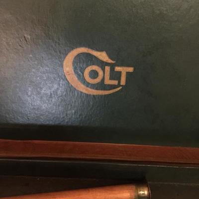 LOT 19 - Colt Box with accessories