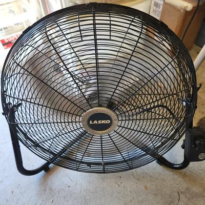 Lasko Adjustable 3 Speed Fan M2264QM