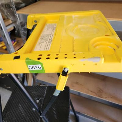 Cosco Large Heavy Duty 3 Ft Folding Portable Work Ladder w Tray