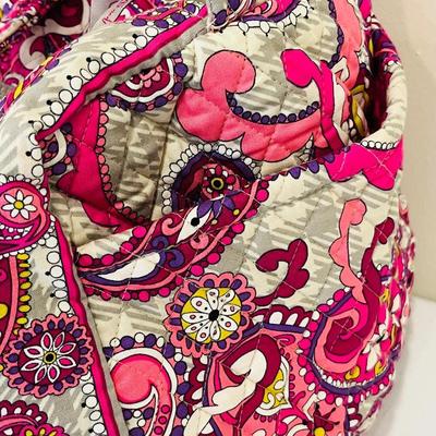 VERA BRADLEY ~ Pink Paisley ~ Large Basic Duffle