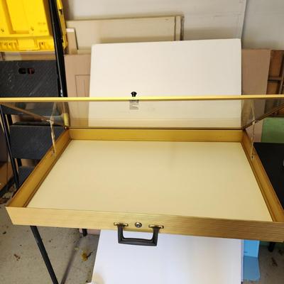 Metal w Glass Top Collectables Display Case 34x22x3.5"
