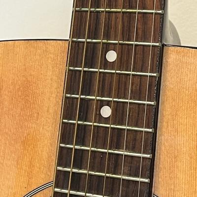 FENDER ~ Squier ~ Acoustic Guitar