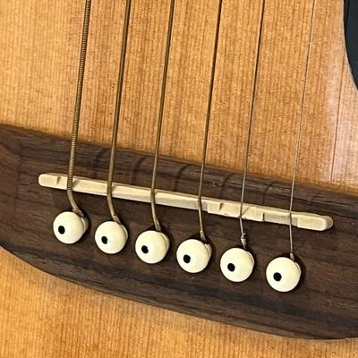 FENDER ~ Squier ~ Acoustic Guitar