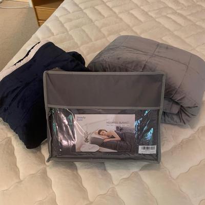 Beauty Kate Weighted Blanket & More (PB-HS)