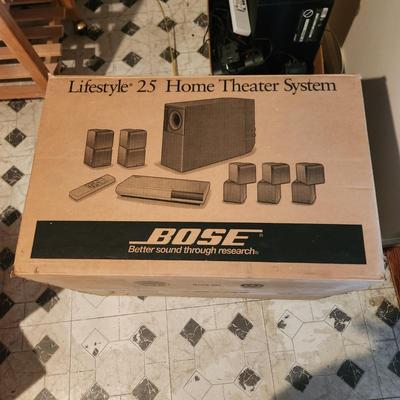 Bose Sound System Lifestyle Powered Speaker System