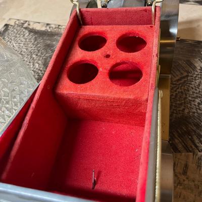 Automobile Decanter set