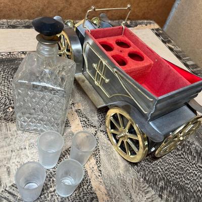 Automobile Decanter set