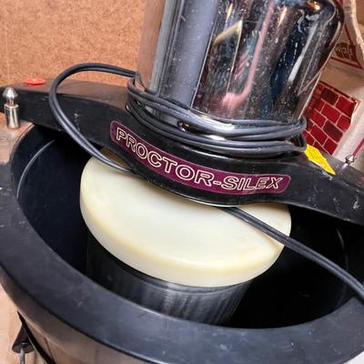 Vintage electric ice cream maker
