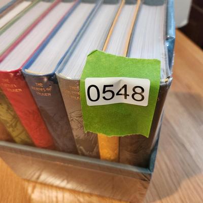 The world of Tolkien 6 Books Set sealed