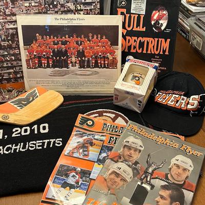 Flyers Lot