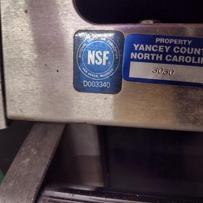 Wolf Brand NSF Propane Gas Stove and Oven with Six Burner and Flat Top Cook Top Working Condition