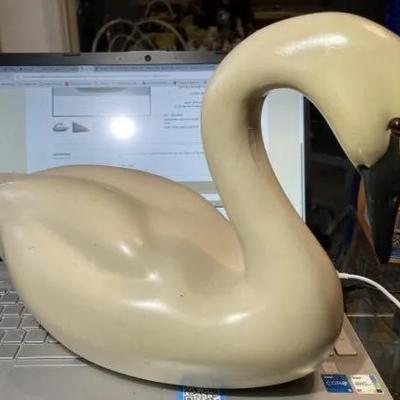 Vintage Large 16" Long Swan/Goose Good Preowned Condition Seems Like a Hollowed-Out Center in Good Preowned Condition. (Missing 1...